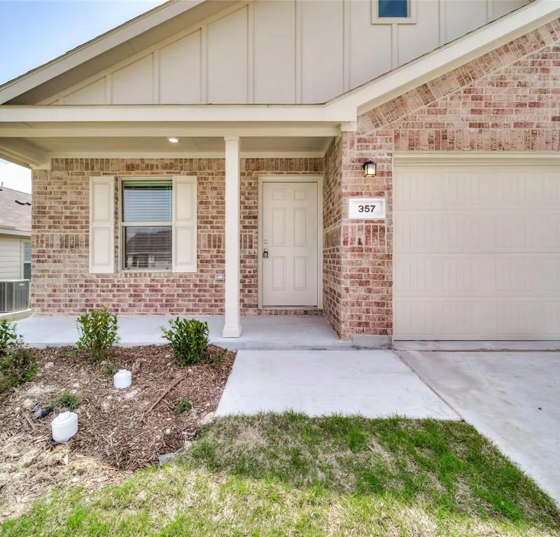 357 Sun Bluff Road, Fort Worth TX 76052
