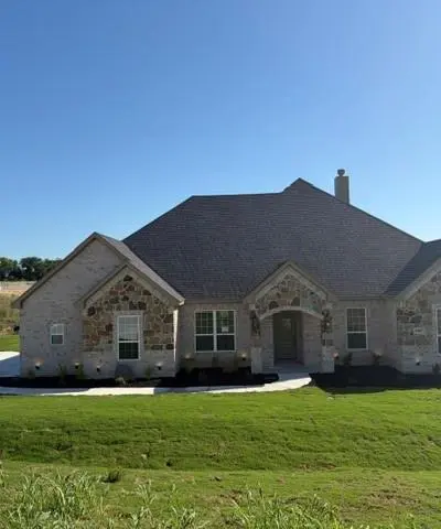 1043 Deer Island Court, Azle TX 76020