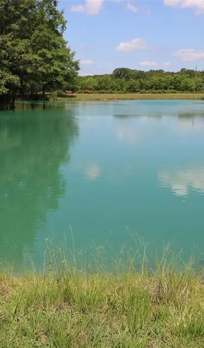 11083 Farm Road 1502, Paris TX 75462
