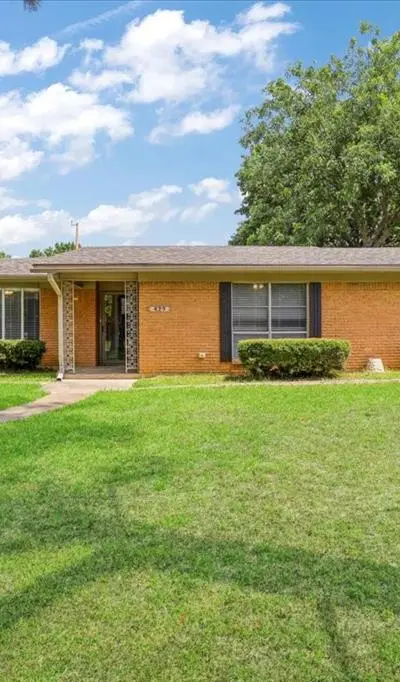 429 W Lamberth Road, Sherman TX 75092 - Photo 2