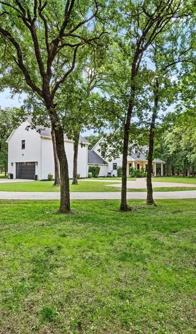 4208 Country Hill Road, Fort Worth TX 76140 - Photo 4