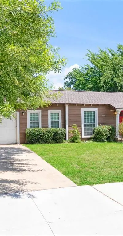 4301 Arden Place, Fort Worth TX 76103