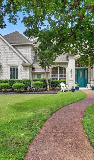 5609 Lavon Drive, Flower Mound TX 75028