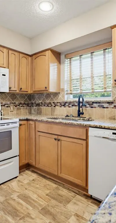 6504 N Park Drive, Watauga TX 76148 - Photo 3