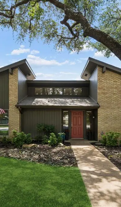 7055 Merriman Parkway, Dallas TX 75231