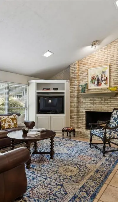 7055 Merriman Parkway, Dallas TX 75231 - Photo 5