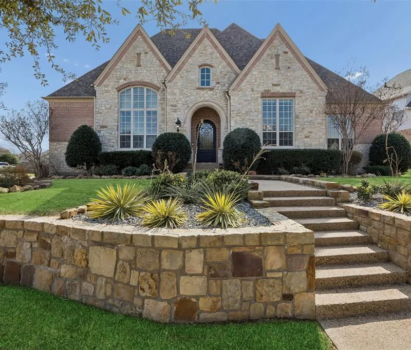 1101 King Mark Drive, Lewisville TX 75056