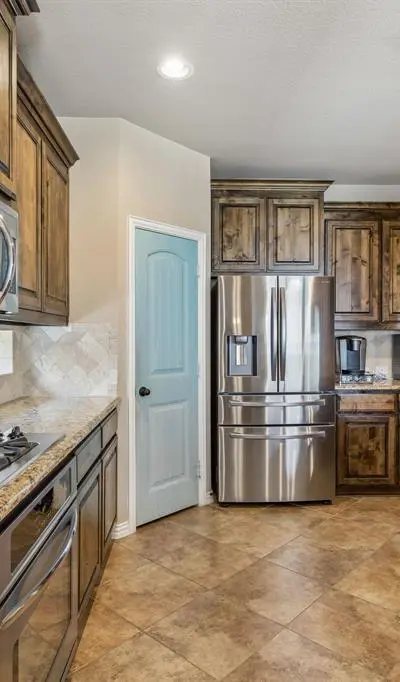 2452 Elm Valley Drive, Little Elm TX 75068 - Photo 4