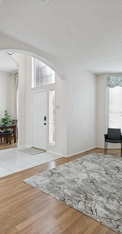 9610 Thorncliff Drive, Frisco TX 75035 - Photo 3