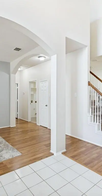 9610 Thorncliff Drive, Frisco TX 75035 - Photo 4