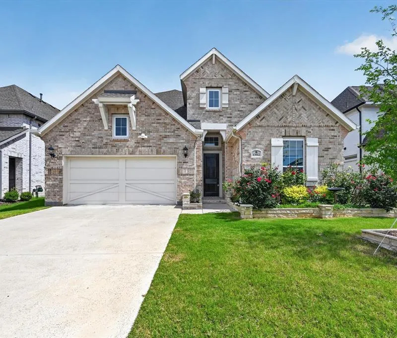 13912 Chestnut Glen Lane, Frisco TX 75035