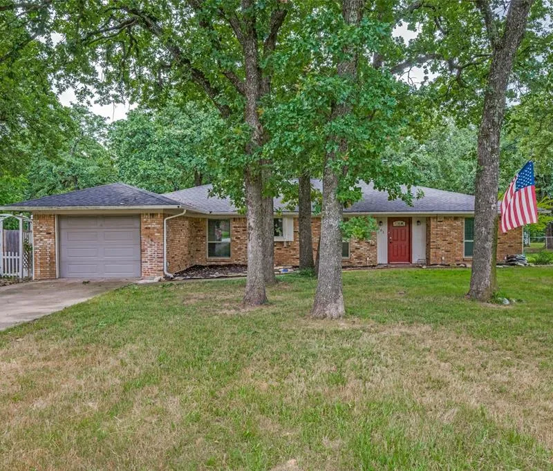 301 Surveyors Road, Krugerville TX 76227