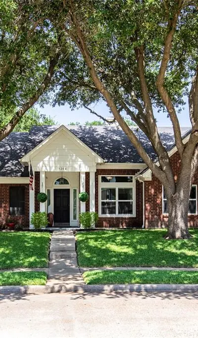 5204 Alexander Drive, Flower Mound TX 75028