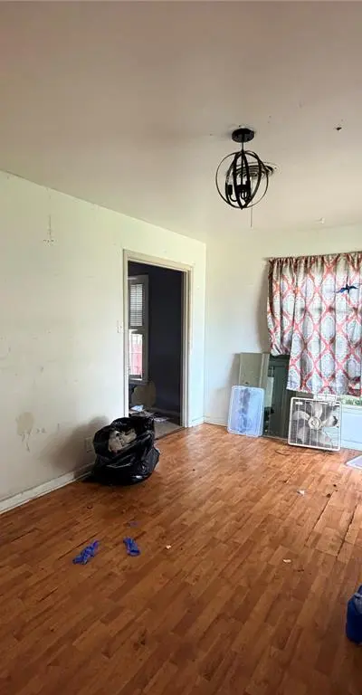 4044 Stanley Avenue, Fort Worth TX 76110 - Photo 4