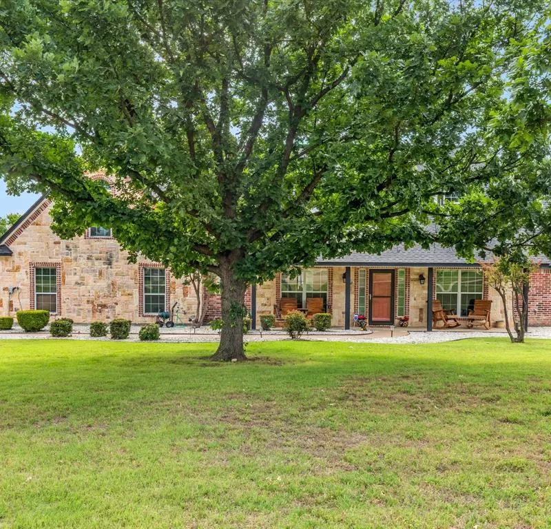 126 Paddock Ridge, Waxahachie TX 75167