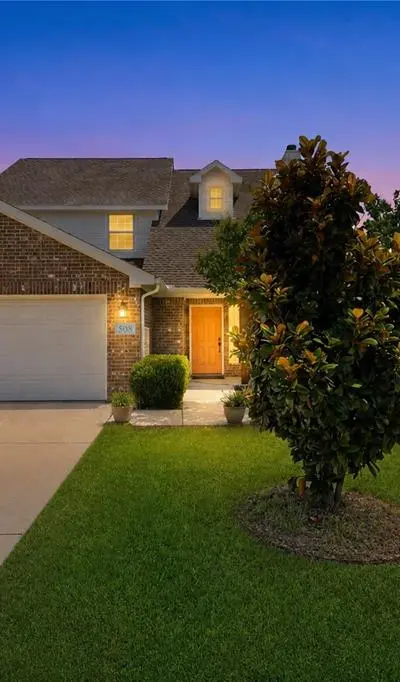 508 Kriston Drive, Azle TX 76020