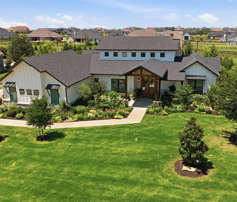 3300 Dovehill Drive, Northlake TX 76247