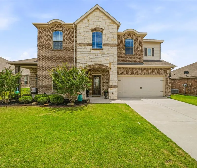 1544 Signature Drive, Weatherford TX 76087