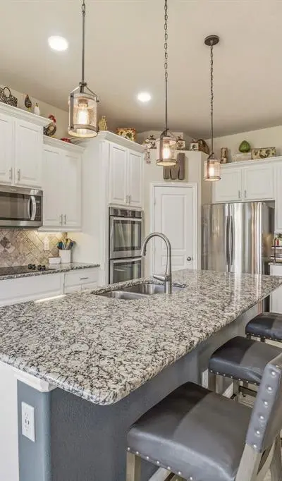 1544 Signature Drive, Weatherford TX 76087 - Photo 3