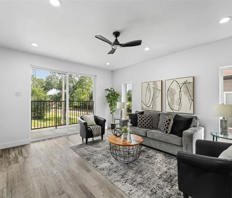 3142 Harmon Street, Dallas TX 75215