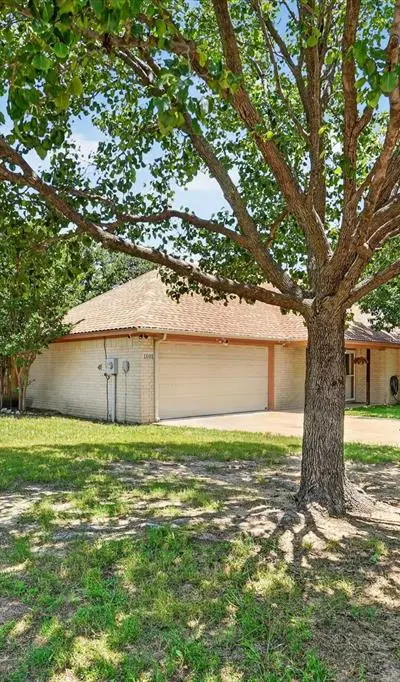 1801 Rayna Drive, Weatherford TX 76086 - Photo 3