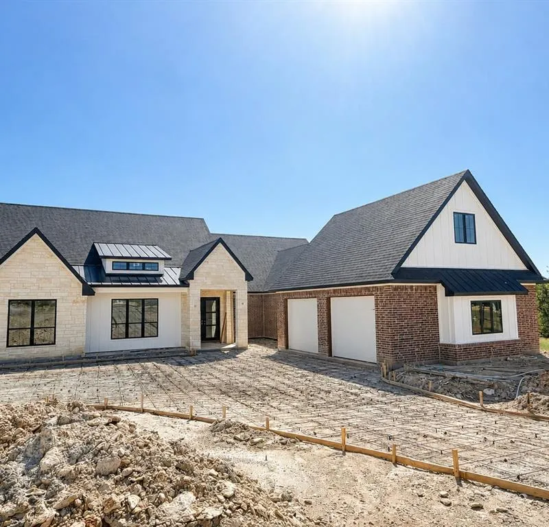 2020 Preserve Trail, Weatherford TX 76087