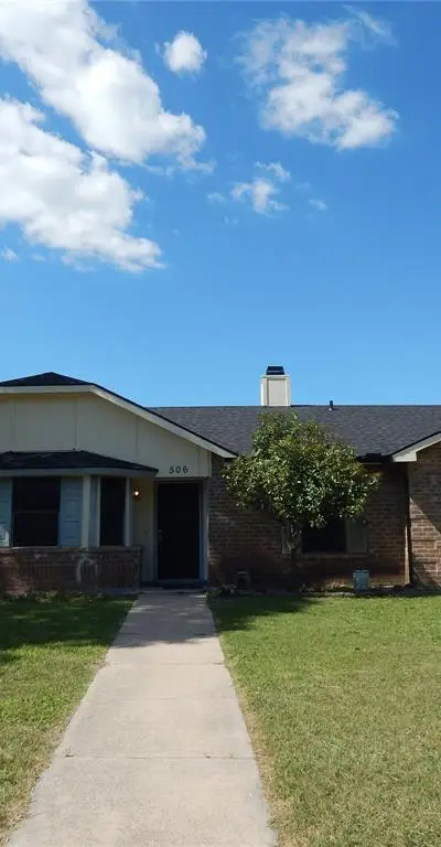 506 Redwood Drive, Grand Prairie TX 75052