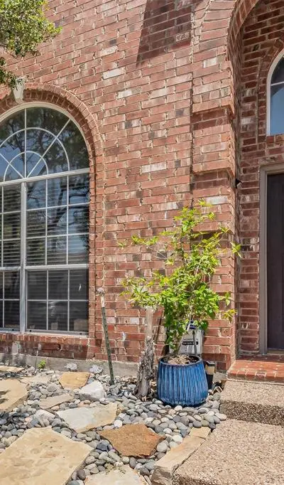 4020 Bramley Way, Plano TX 75093 - Photo 3