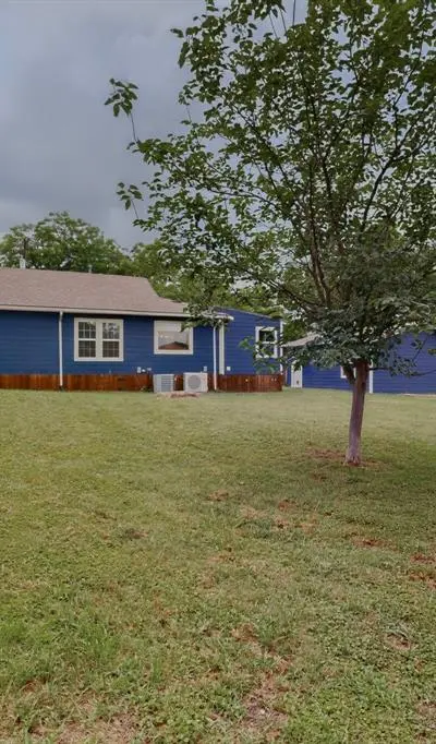 304 E County Line Road, Royse City TX 75189 - Photo 4