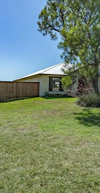 2100 Whispering Wind Street, Fort Worth TX 76108 - Photo 4