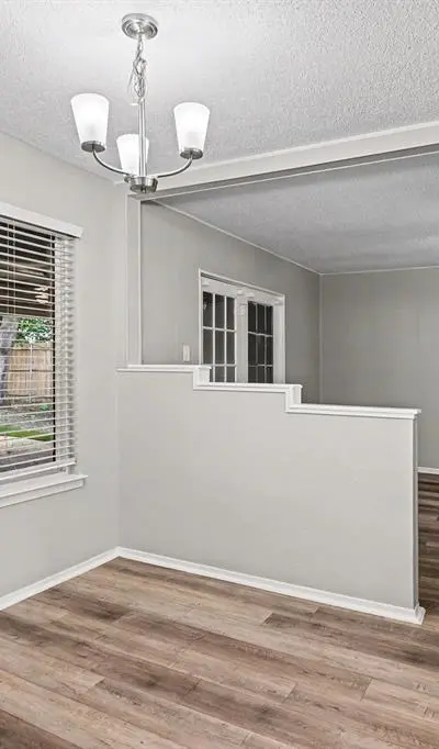 2728 Jewell Drive, Arlington TX 76016 - Photo 4