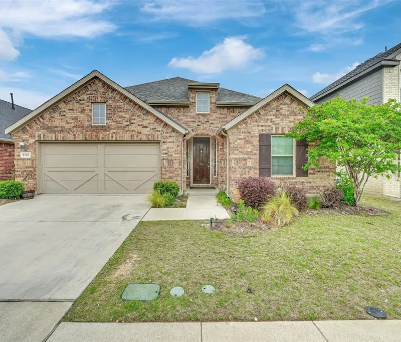 2725 Bechtol Street, Garland TX 75042
