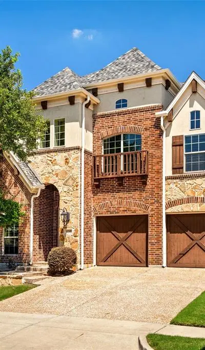 8255 Lindsay Gardens, The Colony TX 75056 - Photo 3