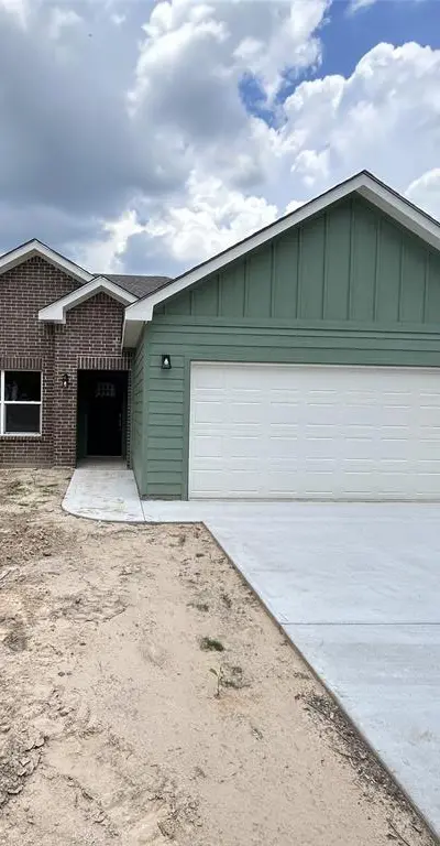 923 Putman Street, Sulphur Springs TX 75482 - Photo 2