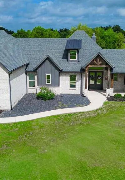 401 Spring Valley Road, Weatherford TX 76087