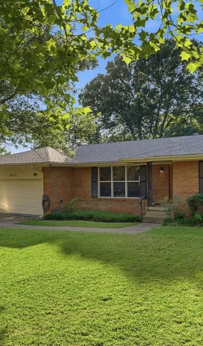 1411 Robin Drive, Sherman TX 75092 - Photo 3