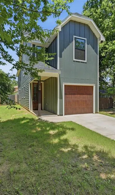 931 W Collins Street, Denison TX 75020 - Photo 2
