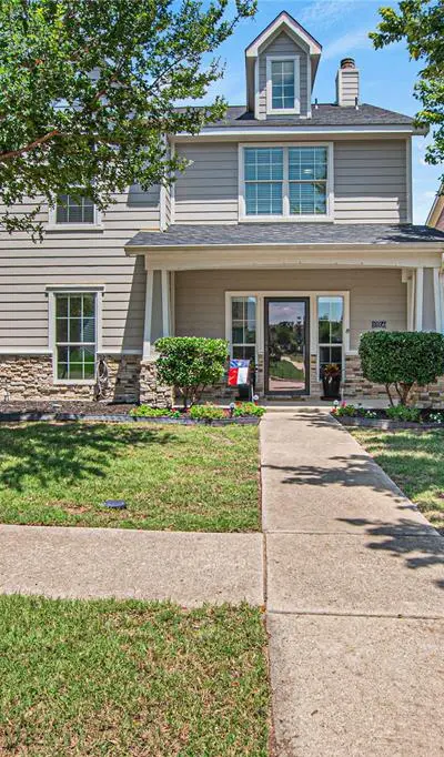 10956 Colonial Heights Lane, Fort Worth TX 76179