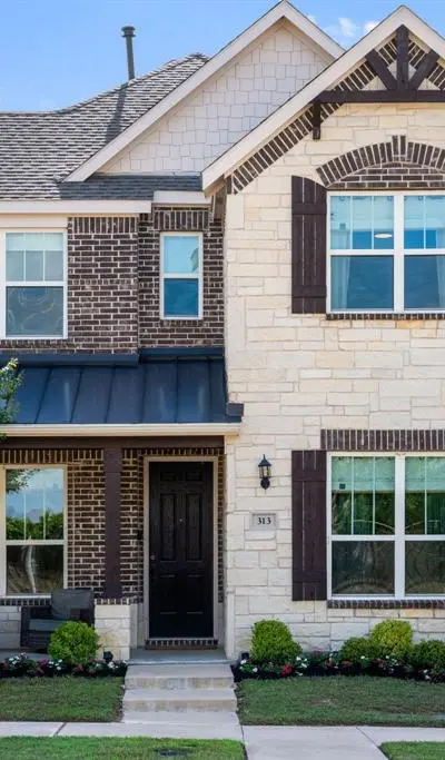 313 Kennewick Drive, Garland TX 75044