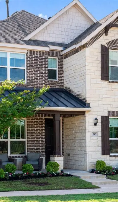 313 Kennewick Drive, Garland TX 75044 - Photo 3