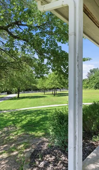 240 Johnson Bend Road, Weatherford TX 76088 - Photo 3