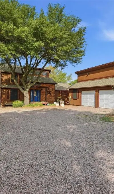 1334 Kiowa Drive E, Gainesville TX 76240 - Photo 5