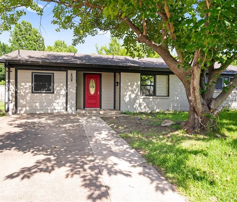 808 Bluebonnet Lane, Mesquite TX 75149