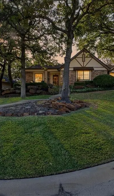 5112 Misty Wood Drive, Arlington TX 76017