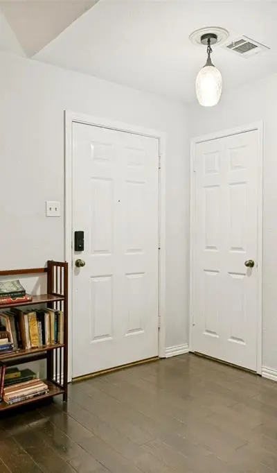 3020 Everest Drive, Bedford TX 76021 - Photo 4