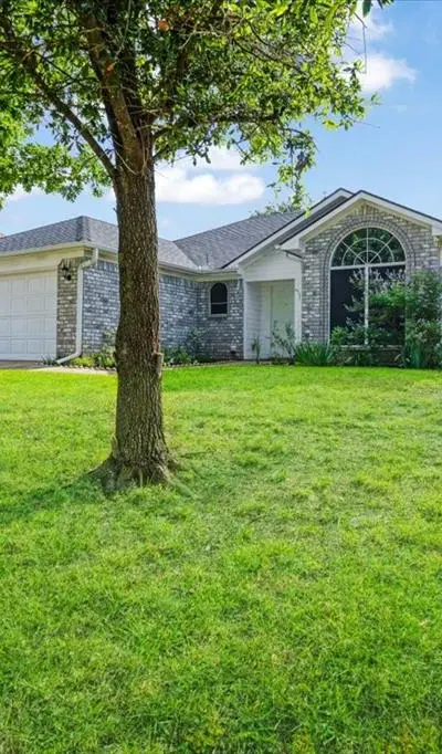 4805 Indio Lane, Sherman TX 75092