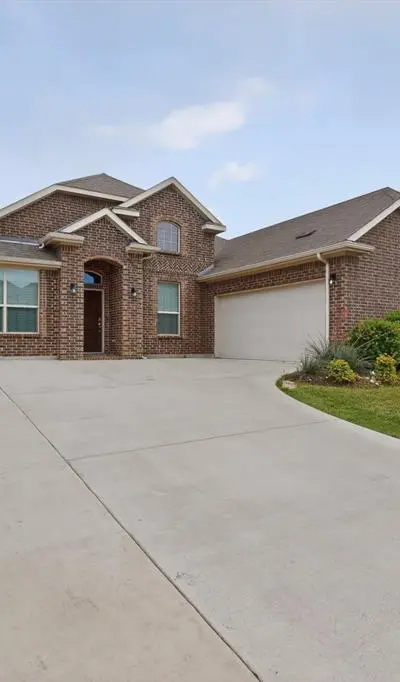 7811 Links Drive, Arlington TX 76001