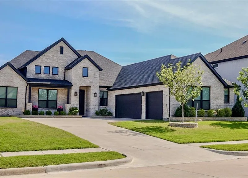 720 Lemmon Lane, Forney TX 75126