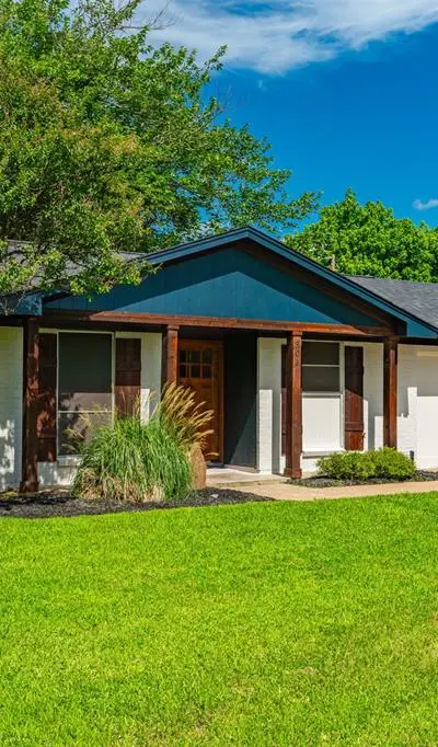 301 Bernice Court, Burleson TX 76028 - Photo 2