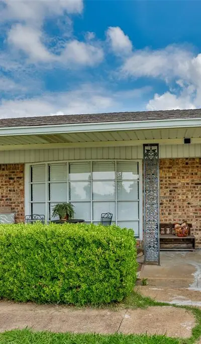1808 College Street, Gainesville TX 76240 - Photo 4